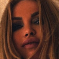 Olinda Castielle Meztelen