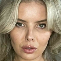 Olive Frazer Meztelen
