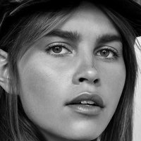 Olivia Aarnio Meztelen