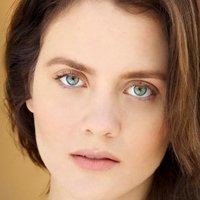 Olivia Alaina May Meztelen