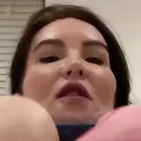 Olivia James Meztelen