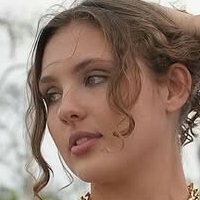Olivia Mitchell Meztelen