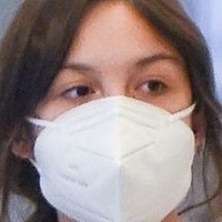 Olivia Rodrigo Meztelen