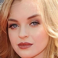 Olivia Rose Keegan Meztelen