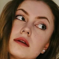 Olivia Tucker Meztelen