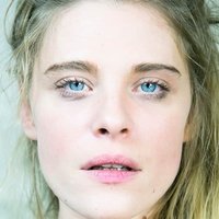 Ornella Boule Meztelen