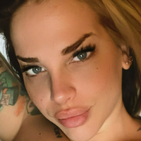 ottaviia Meztelen