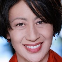 Page Leong Meztelen