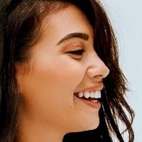Paola Maria Meztelen