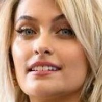 Paris Jackson Meztelen
