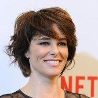 Parker Posey Meztelen