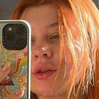 Patricia Almeida Meztelen