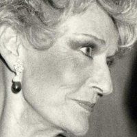 Patricia Buckley Meztelen