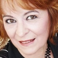 Patrícia Scalvi Meztelen