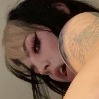 Penelope_Poison Meztelen