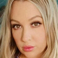 Penny London Meztelen