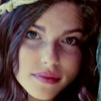 Perla Haney-Jardine Meztelen