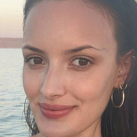 Perlessa Alessa Meztelen