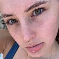 Peyton Coffee Meztelen