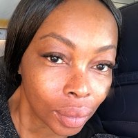 Phina Oruche Meztelen