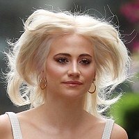 Pixie Lott Meztelen