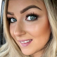 Poppy Pech Meztelen