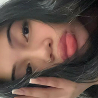 Prettymfliaa Meztelen