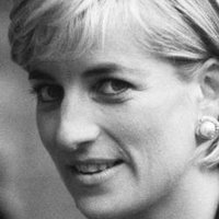 Prinzessin Diana Meztelen