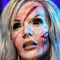 Pure.horror Meztelen