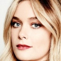 Rachel Keller Meztelen