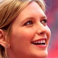 Rachel Riley Meztelen