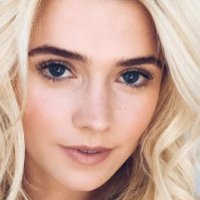 Raina Lawson Meztelen