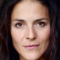 Raphaele Bouchard Meztelen