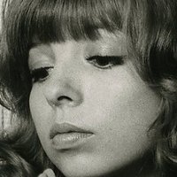 Rene Bond Meztelen