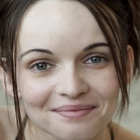Reyna de Courcy Meztelen