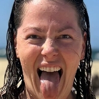 Rikki Yeowart Meztelen