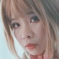 Rina Neko Meztelen