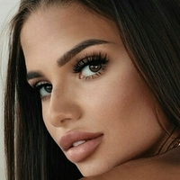 Roberta Maria Meztelen