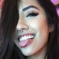 Robin Mae Meztelen