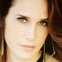 Robyn Ross Meztelen