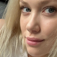 Rosy May Meztelen