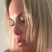 rowdybec Meztelen