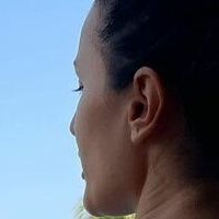 Roxana Erdei Meztelen