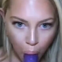 Rylie Fox Meztelen
