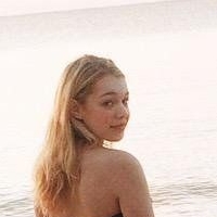 Sadie Calvano Meztelen