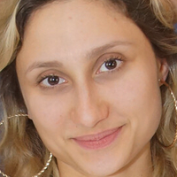 Sadira Meztelen