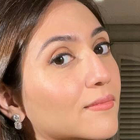 Sahiba Bali Meztelen
