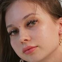 Saldyrkina Meztelen