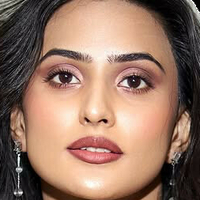 Sanchi Rai Meztelen