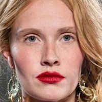 Sandra Hunke Meztelen